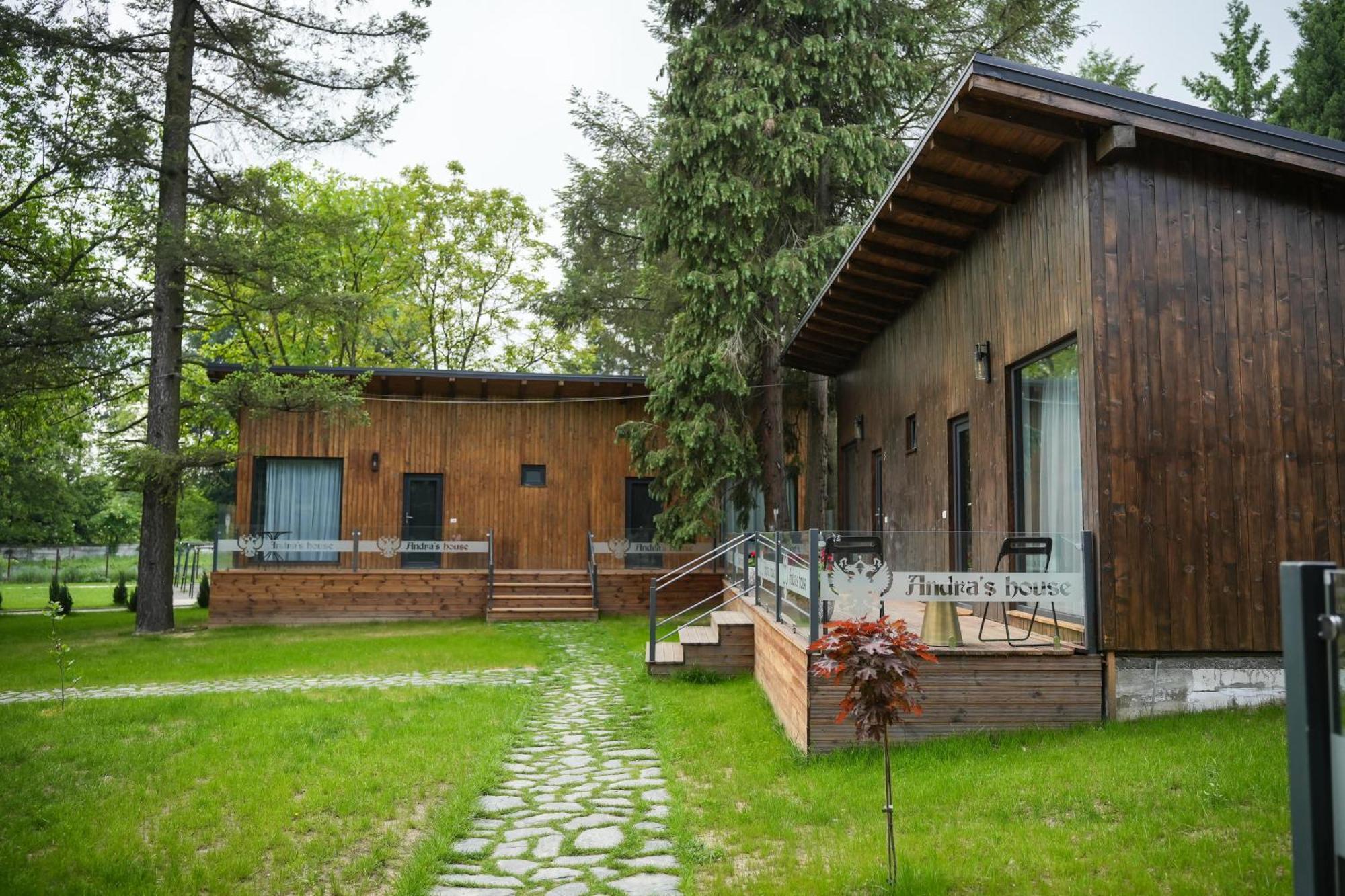 Pension Andra'S House Хорезу Екстер'єр фото